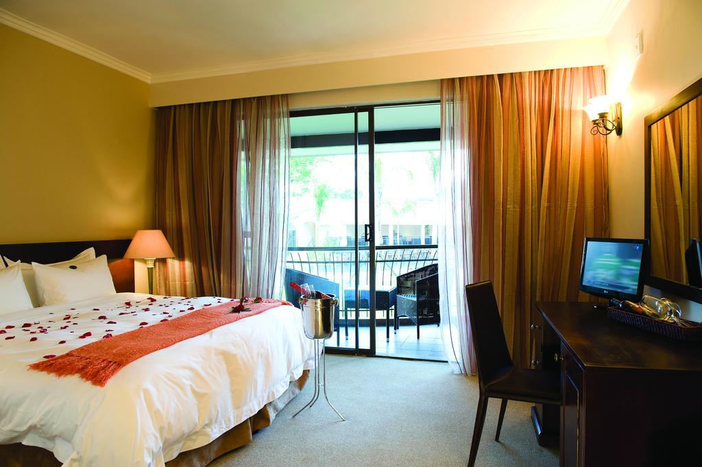 Happy Valley Hotel And Casino Ezulwini Kamer foto